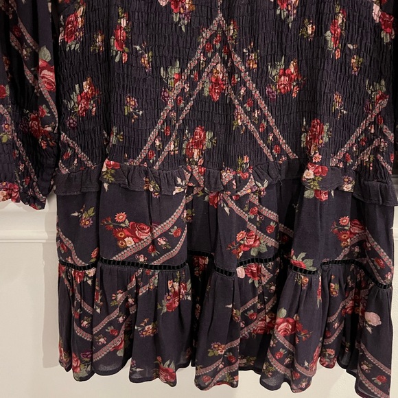 RAHI CALI - PURPLE FLORAL LONG SLEEVE RUFFLE MINI DRESS - SMALL - Picture 12 of 14